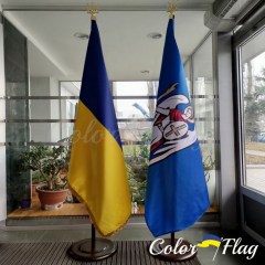 prapor-kieva-z-flagshtokom-ta-trizubom-2